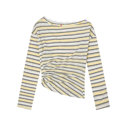 Long-sleeved Women's Spring Shirt for Layering and Outerwear