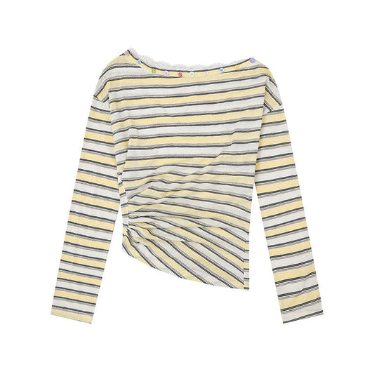 Long-sleeved Women's Spring Shirt for Layering and Outerwear