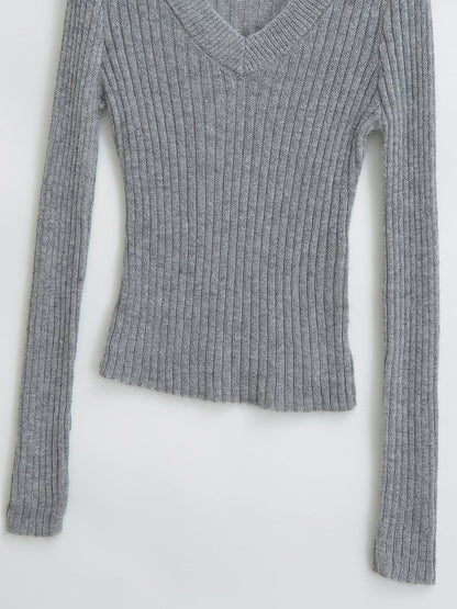 V-neck long sleeved elastic slim fit headband top